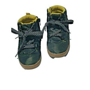 Cat & Jack Boys Camo Shoes Size‎ 6Y Walking Shoes.